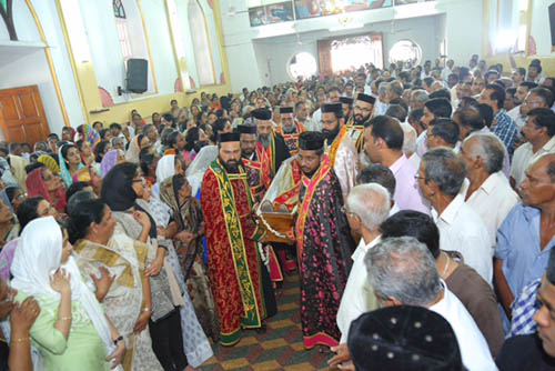 Body of Very Rev. Joseph Pukkunnel Corepiscopa is brought to his church